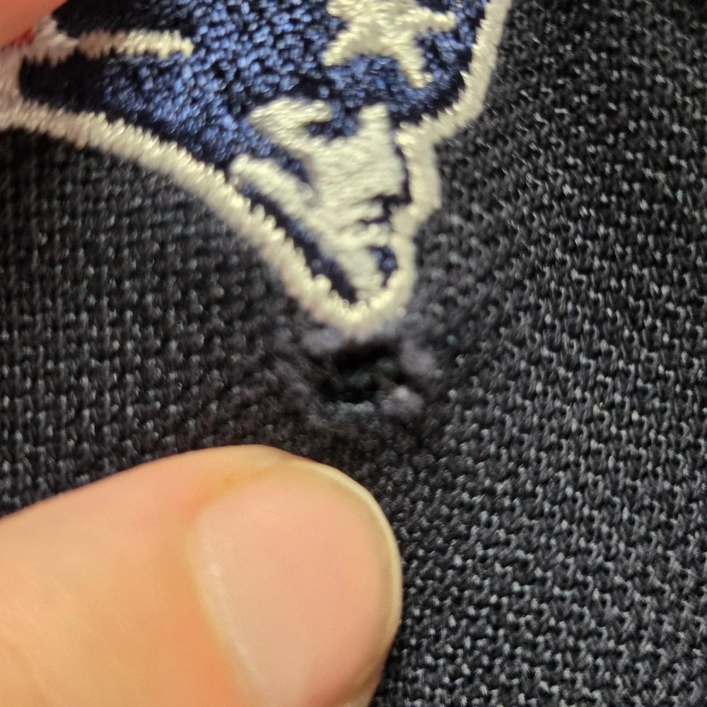 New England Patriots Polo Shirt Mens Medium NFL Football Champions Cutter & Buck